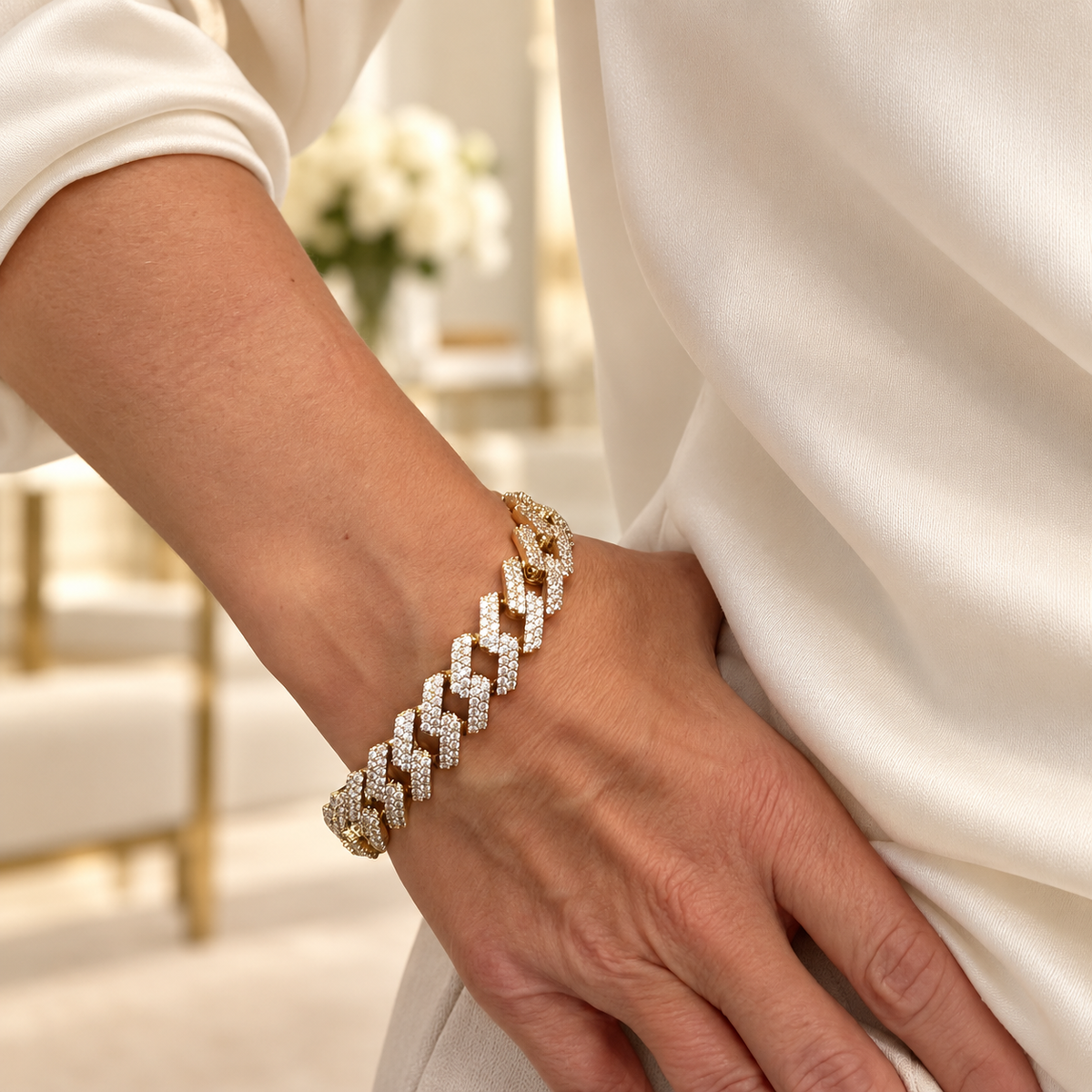 Pave Curb Link Bracelet